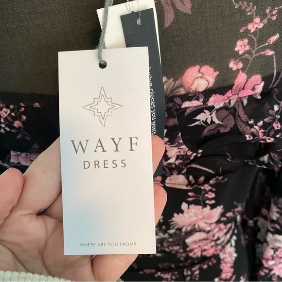 Wayf Black Floral Wrap Dress NWT Ruffle Back Sz M - Picture 6 of 13